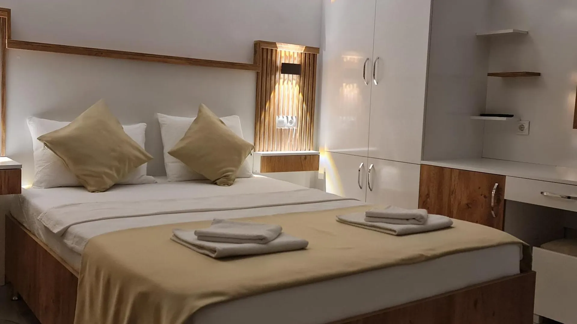 Alibabam Apart Otel Kusadası 0*,